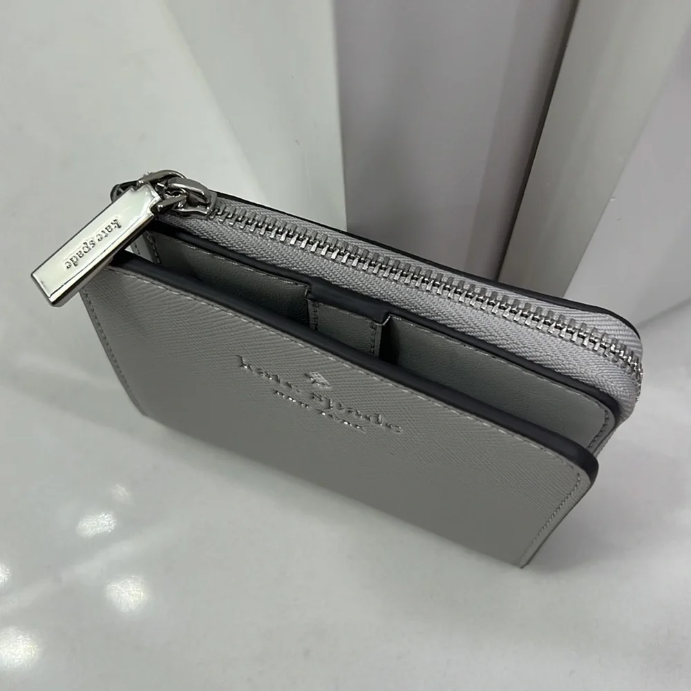 NWT KATE SPADE SM LZP BFLD K9348 SAFFIANO PVC PLATNUM GR (020) TOL SCHUYLER - Picture 5 of 5